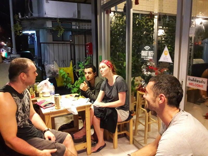 Ama Phuket Hostel Esterno foto