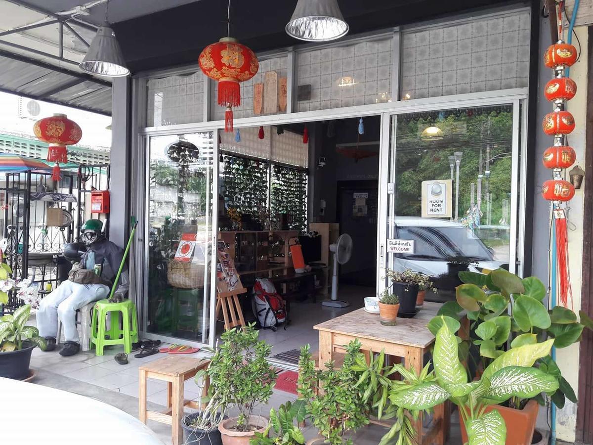 Ama Phuket Hostel Esterno foto